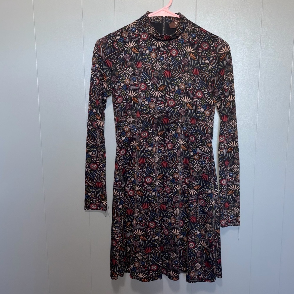 Jondie Long Sleeve Mock Neck Floral 70s Inspired Mini Dress Small